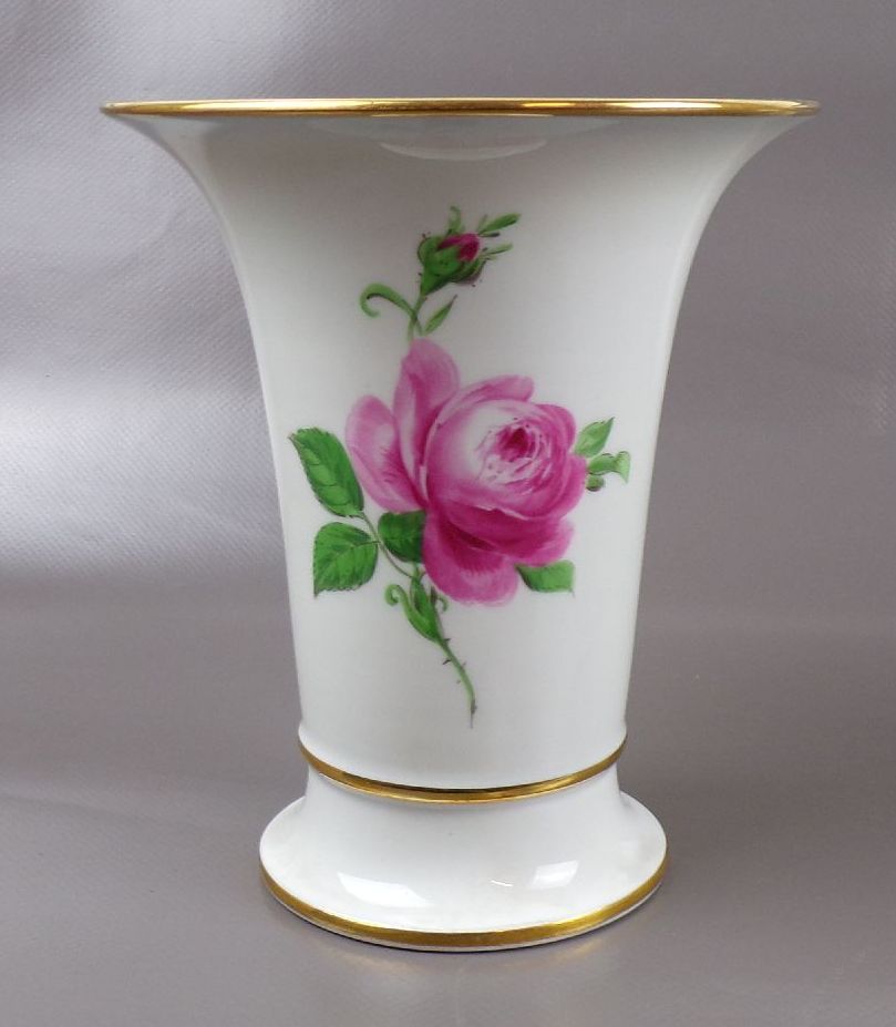 Meissen Porzellan Vase Trichtervase Rote Rose Goldrand