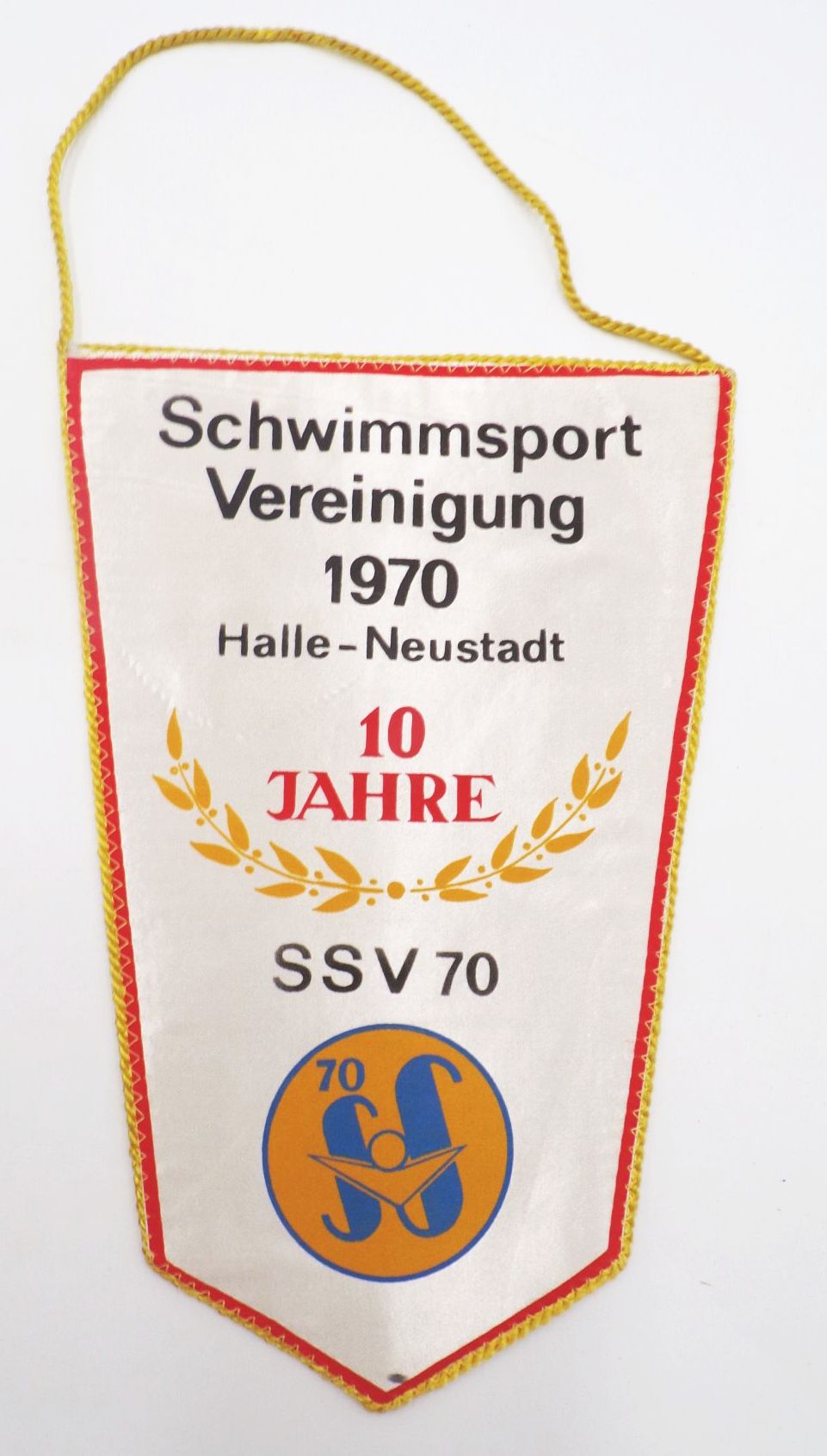 Schwimmsport Vereinigung 1970 Halle Neustadt Wimpel 10 Jahre SSV70