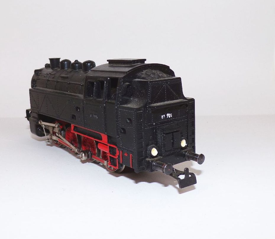 PIKO Güterzuglok BR 81 ME 1701 Spur H0 mit OVP mit Licht 