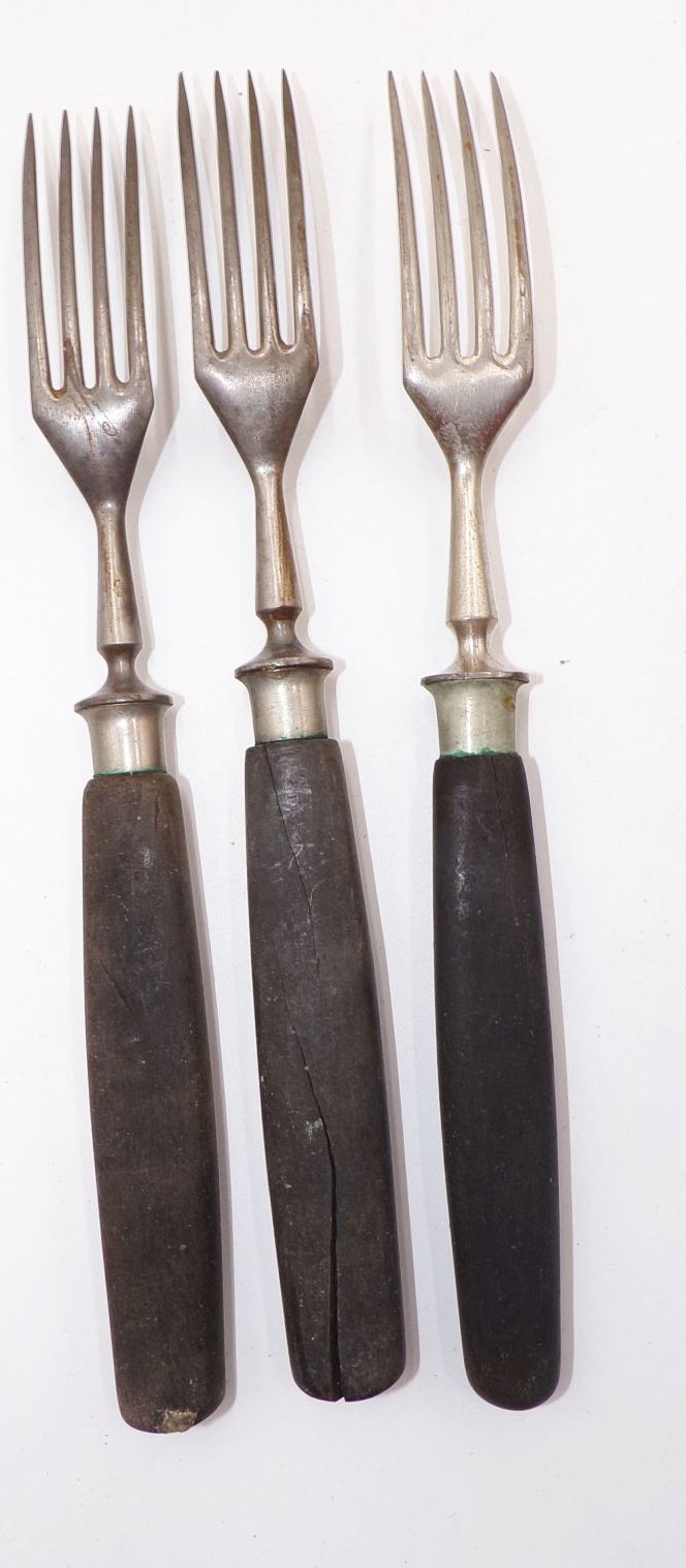 Altes Besteck Holzgriff Schwarz Antik Ersatzteile 24 Teile Messer Gabel Altes Besteck Holzgriff Schwarz Antik Ersatzteile 24 Teile Messer Gabel