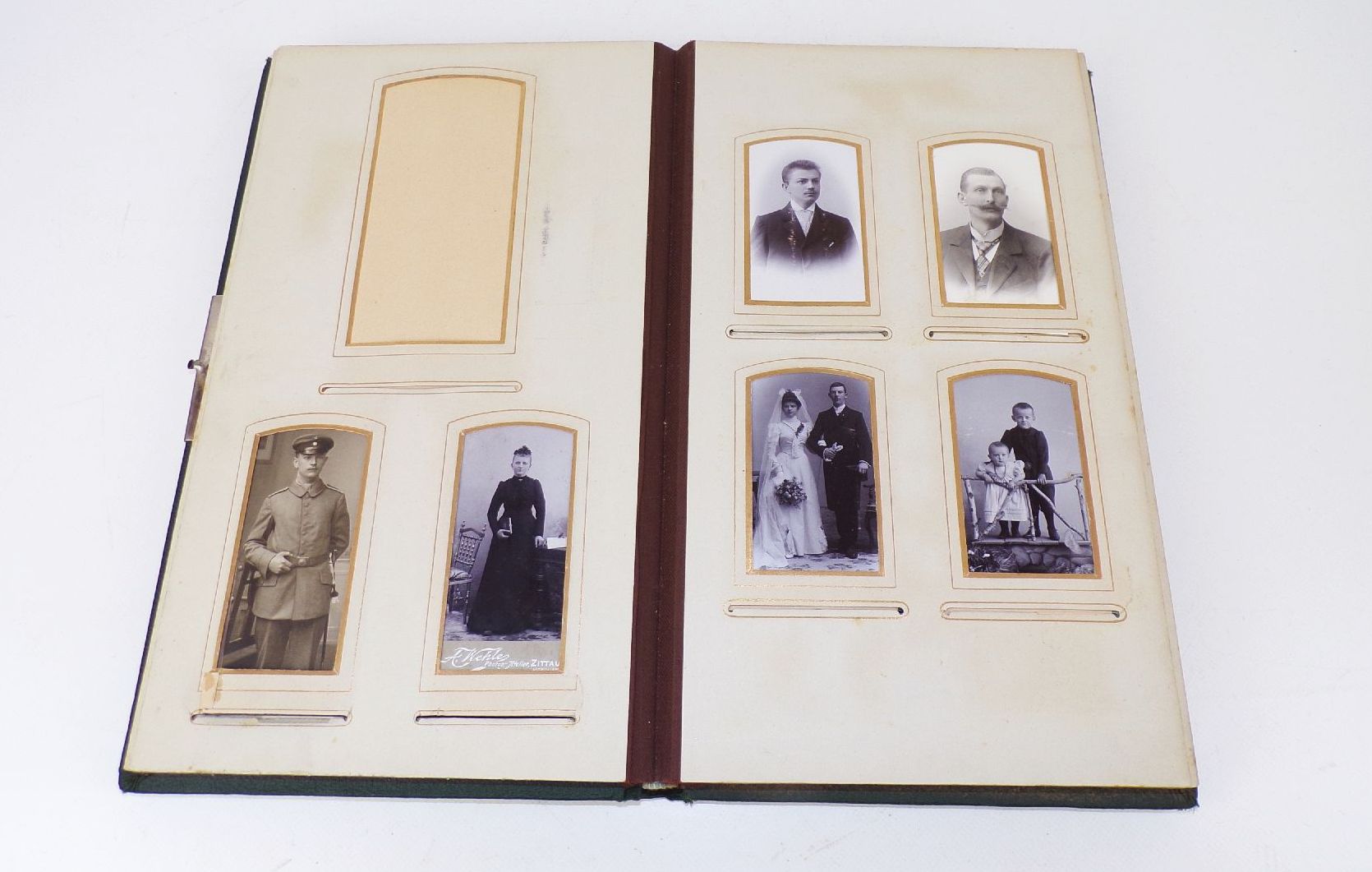 Jugendstil Fotoalbum Kabinettfotos Carte de Visite Fotos um 1900 Jugendstil Fotoalbum Kabinettfotos Carte de Visite Fotos um 1900