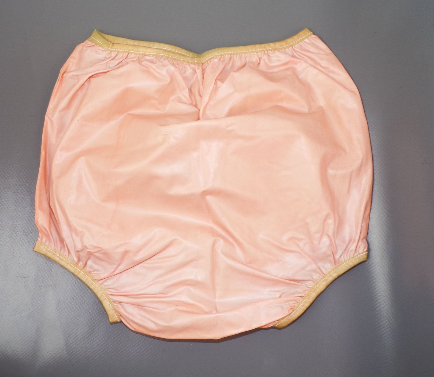 DDR Windelhose Gummihose Vintage Fetisch