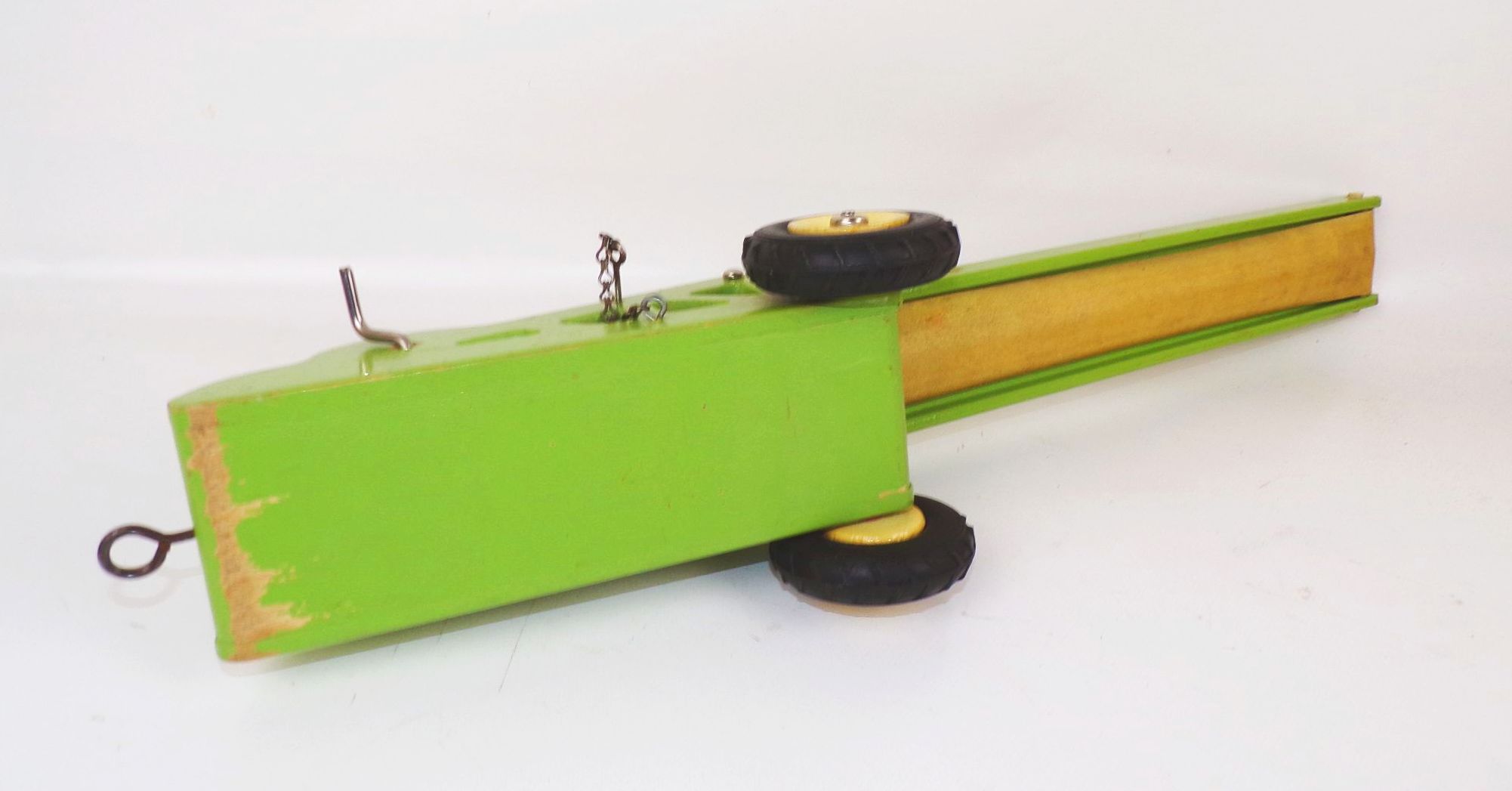 Gecevo Traktor mit Förderband DDR Holzspielzeug