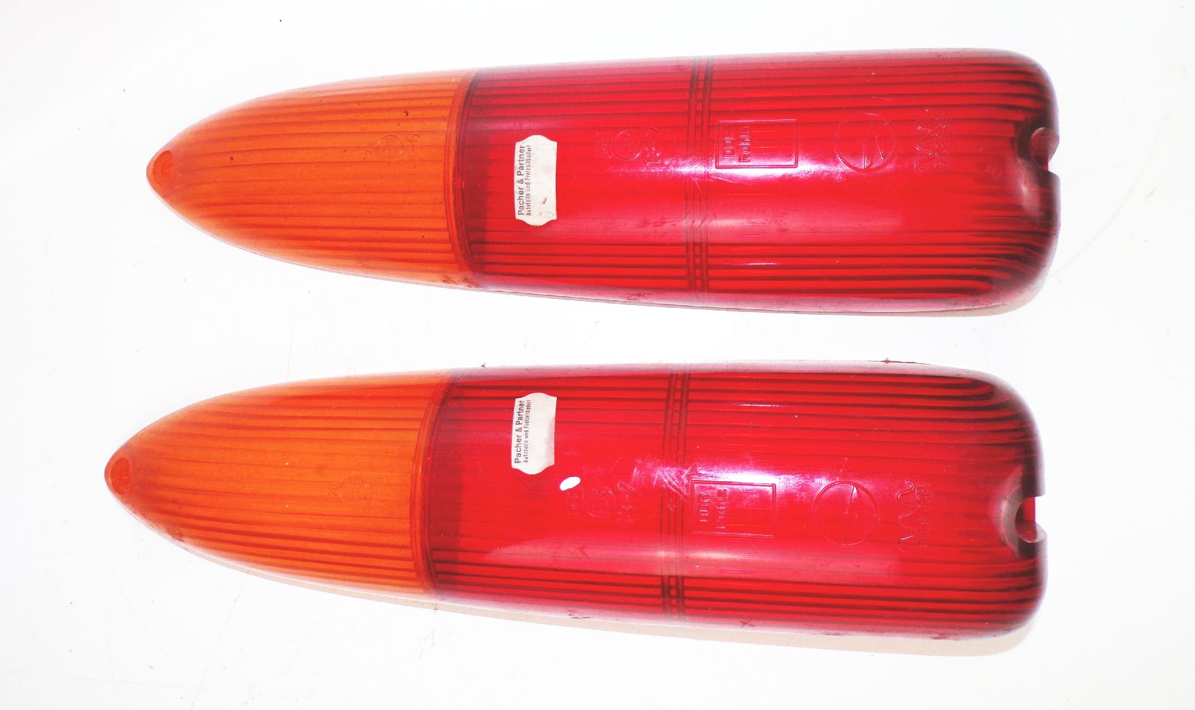 DDR Ruhla Rücklicht Schalen Gehäuse Kappe Trabant 2 Stück Heckleuchte Oldtimer