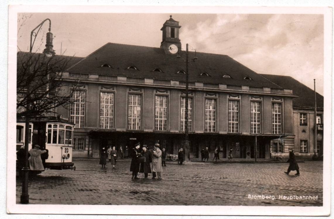 Ak Bromberg Hauptbahnhof 1940