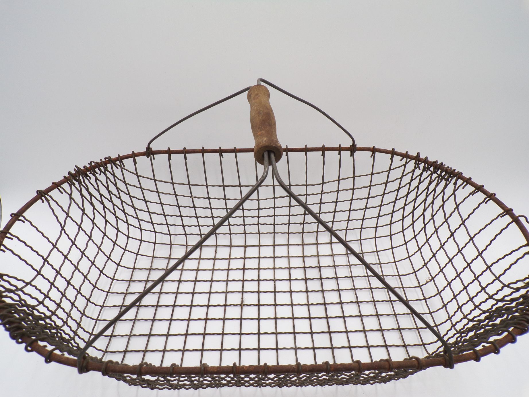 Alter Drahtkorb Kartoffelkorb Ernte Metall Korb Deko Pflanzgefäß Landhaus Alter Drahtkorb Kartoffelkorb Ernte Metall Korb Deko Pflanzgefäß Landhaus