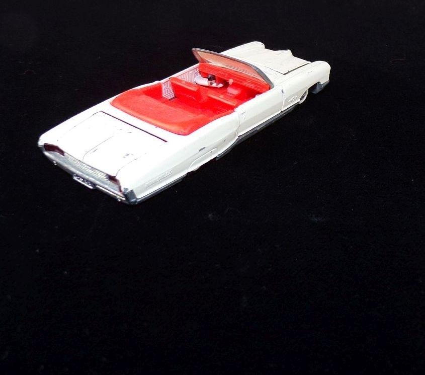 Siku Pontiac Bonneville V262 Modellauto Siku Pontiac Bonneville V262 Modellauto