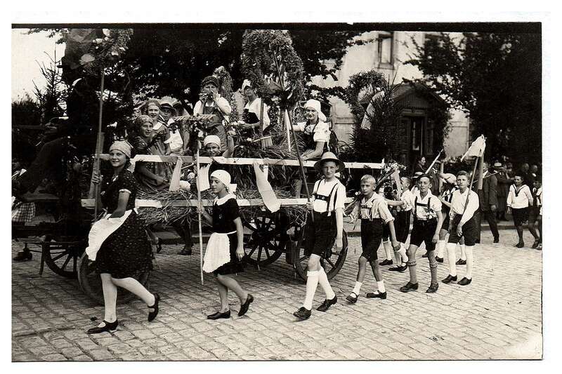 Ansichtskarte Bischofswerda Jahrfeier 4 Stück Postkarte 1927 Ansichtskarte Bischofswerda Jahrfeier 4 Stück Postkarte 1927