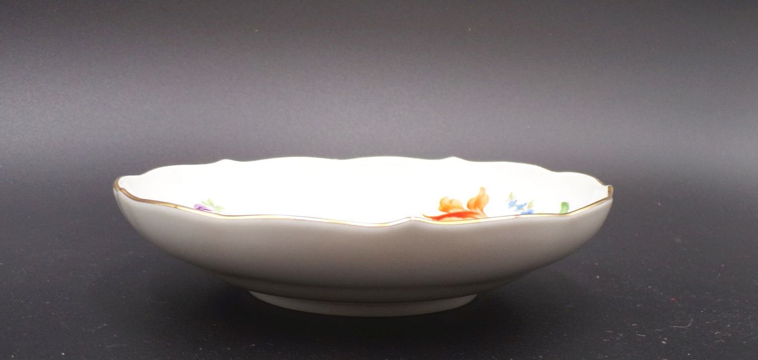 Alte Meissen Unterasse Tulpe Dekor 2 Wahl Porzellan Blume 