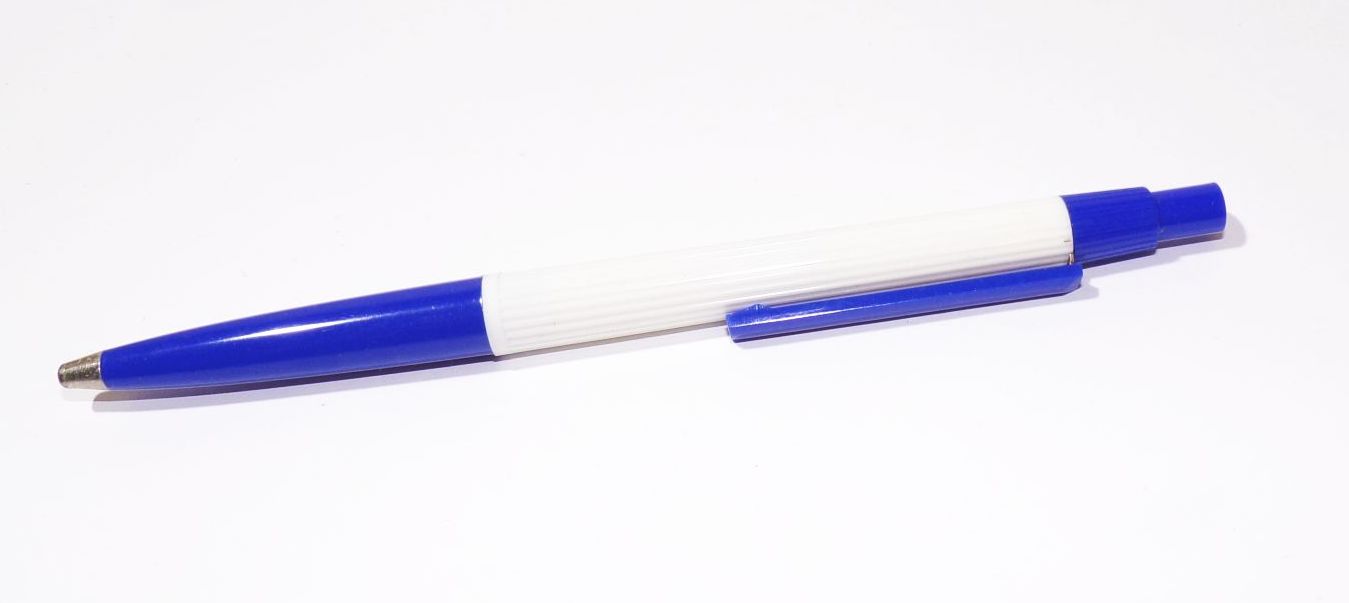 DDR Kugelschreiber 8 Stück Kuli 