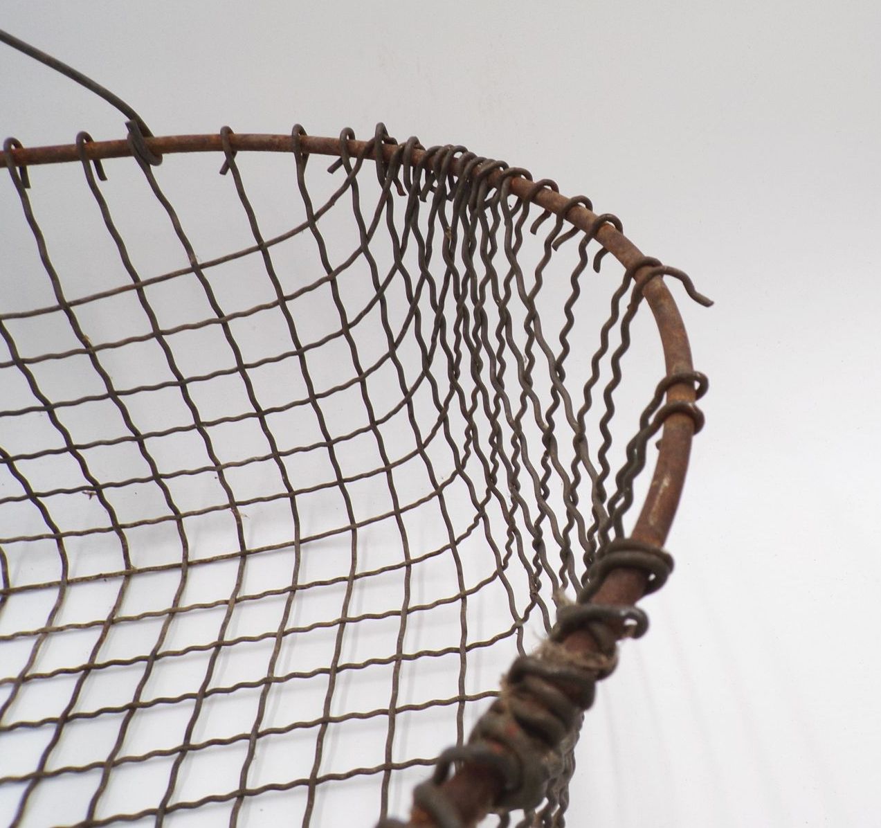 Alter Drahtkorb Kartoffelkorb Ernte Metall Korb Deko Pflanzgefäß Landhaus Alter Drahtkorb Kartoffelkorb Ernte Metall Korb Deko Pflanzgefäß Landhaus