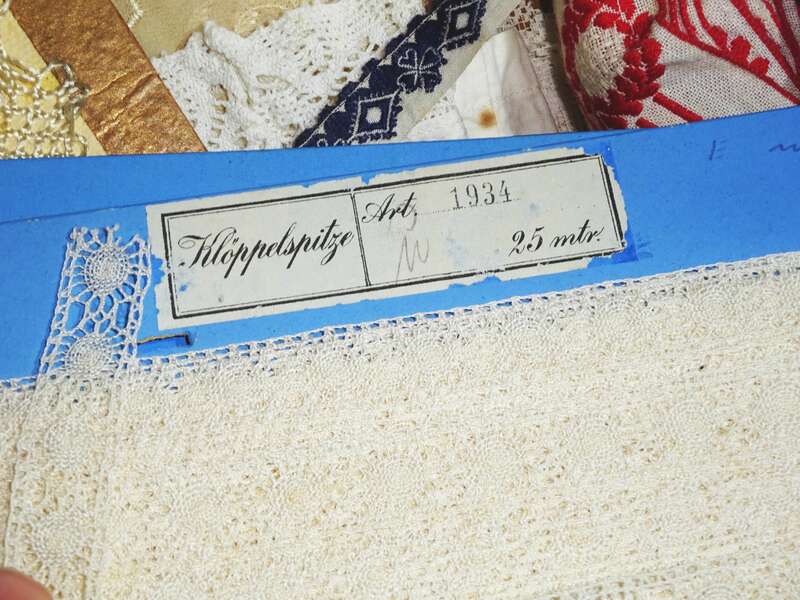 Konvolut Borte Geklöppelt Spitze Weißwäsche Handarbeit Spitze Nähen Bordüre 