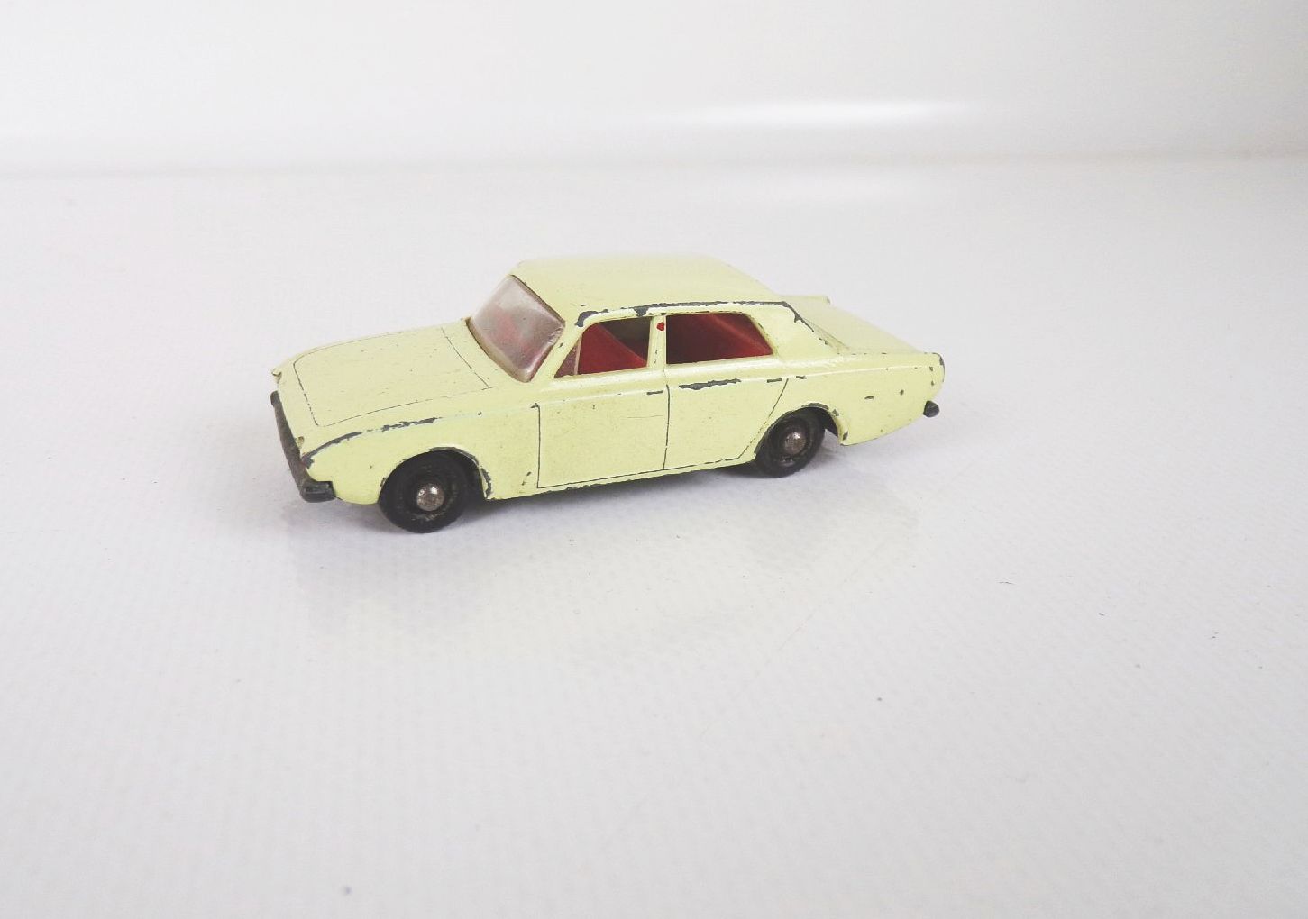 Lesney Modellauto Ford Corsair Matchbox Series No 45 Lesney Modellauto Ford Corsair Matchbox Series No 45