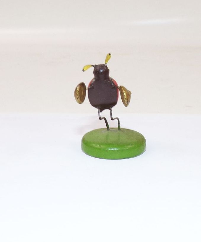 Alte Käfer Kapelle Erzgebirge wohl KWO 6 Stück Miniatur