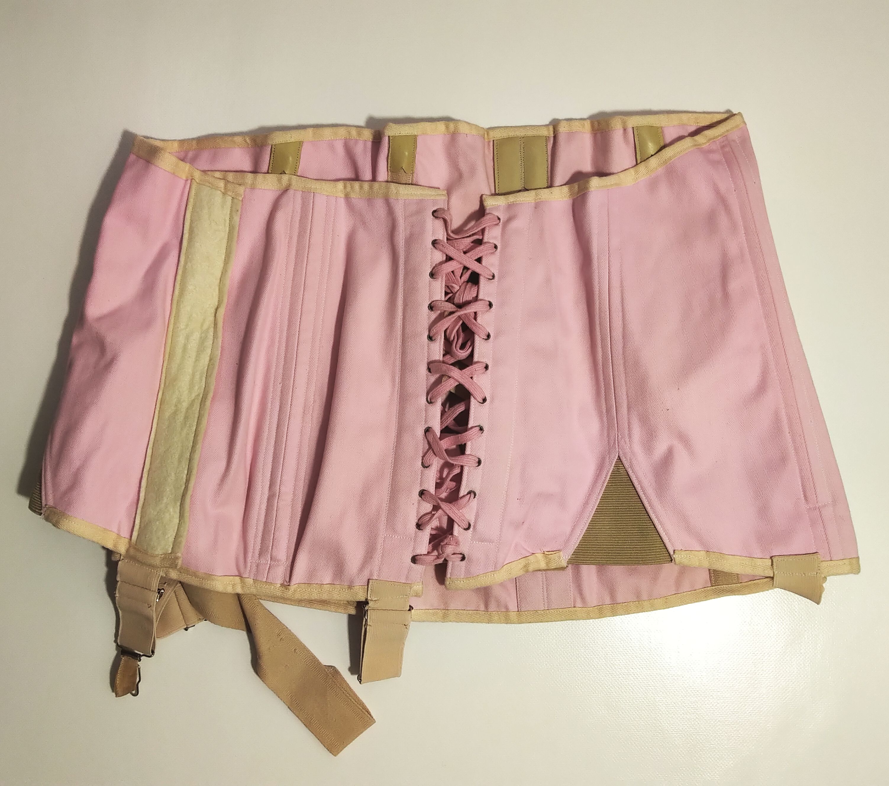 Altes Korsett rosa Corsage zum Schnüren Original Vintage Mieder