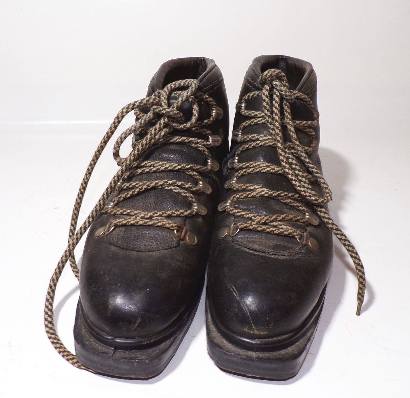 Alte Lederschuhe Skischuhe Kristania 1950er 1960er DDR Schuhe Schnürschuhe 