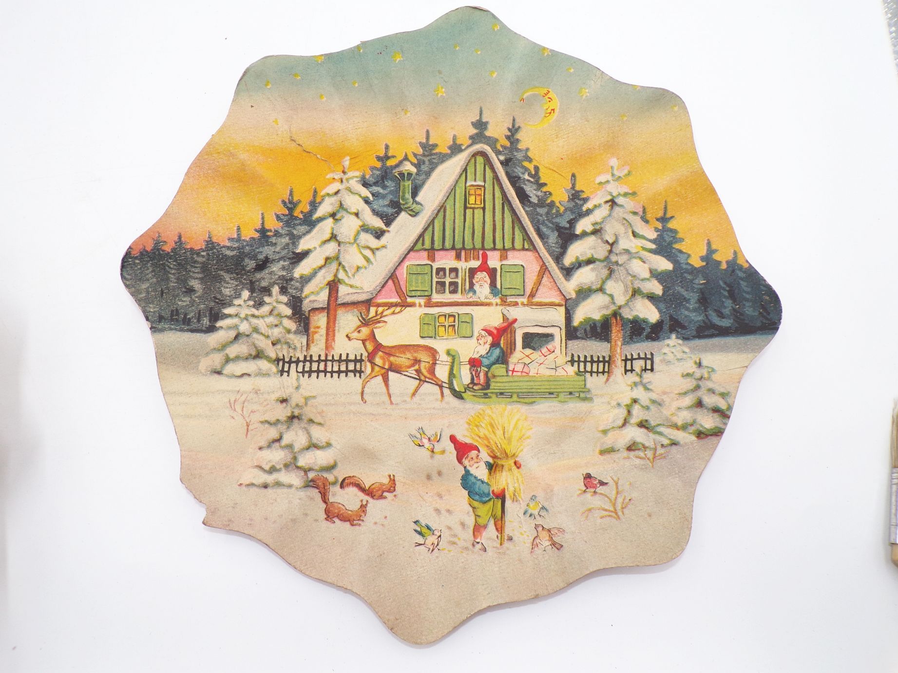 Alte Weihnachtsteller aus Pappe DDR Weihnachtsschmuck 