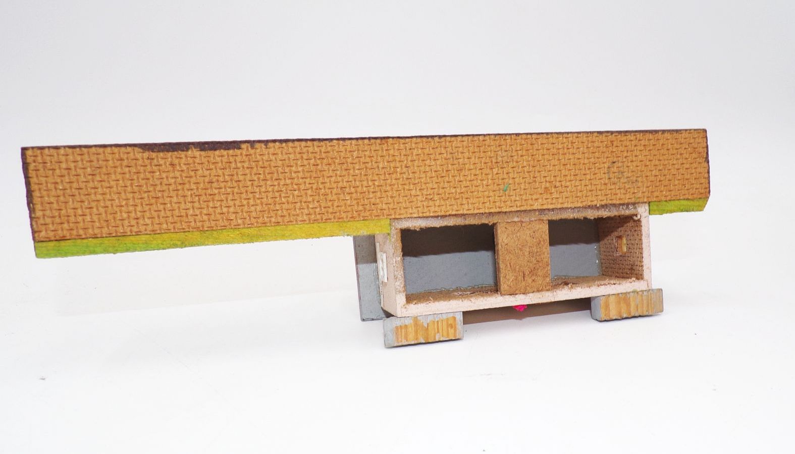 Altes Modell Haltstelle Birkenhain Holz 1950er Modellbau H0 TT