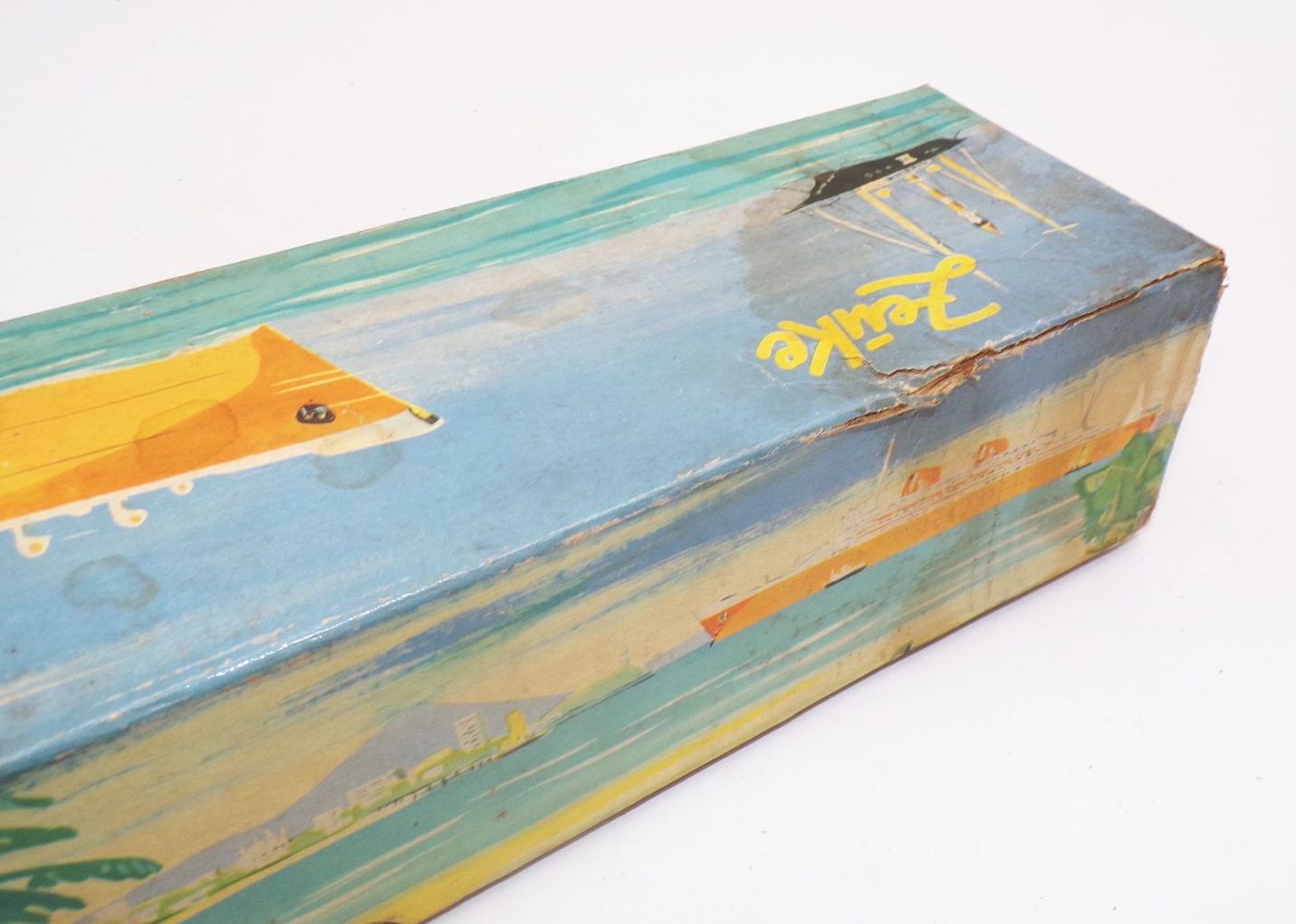 Zeuke Schiff Dampfer mit Originalkarton DDR Spielzeug