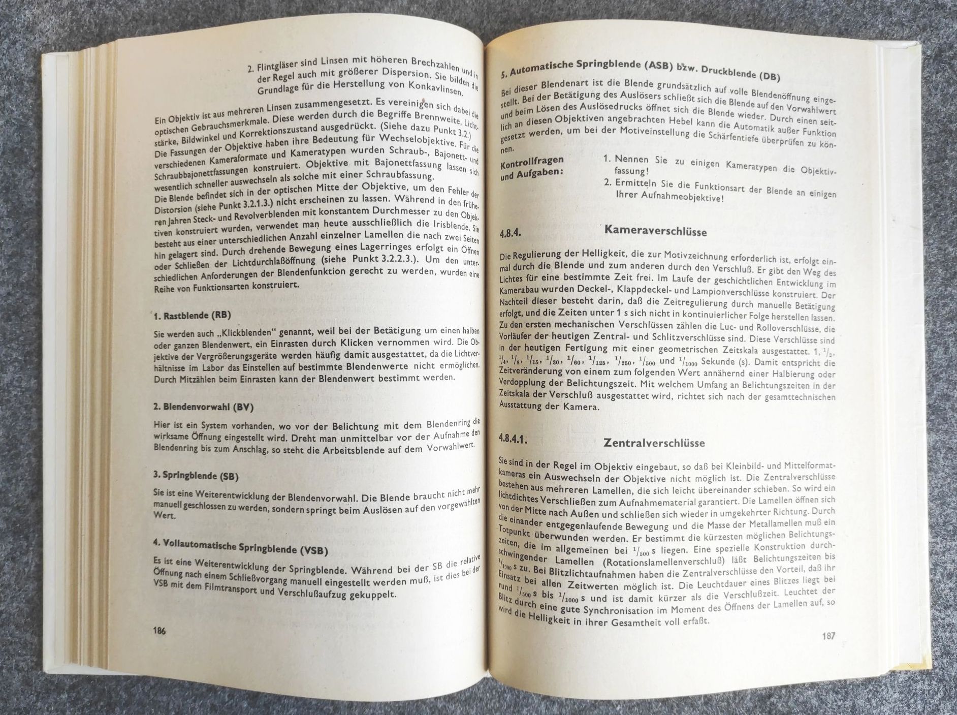 Lehrbuch für Fotografen Kraft Steiner 1977 Buch Fotografie Lehrbuch für Fotografen Kraft Steiner 1977 Buch Fotografie