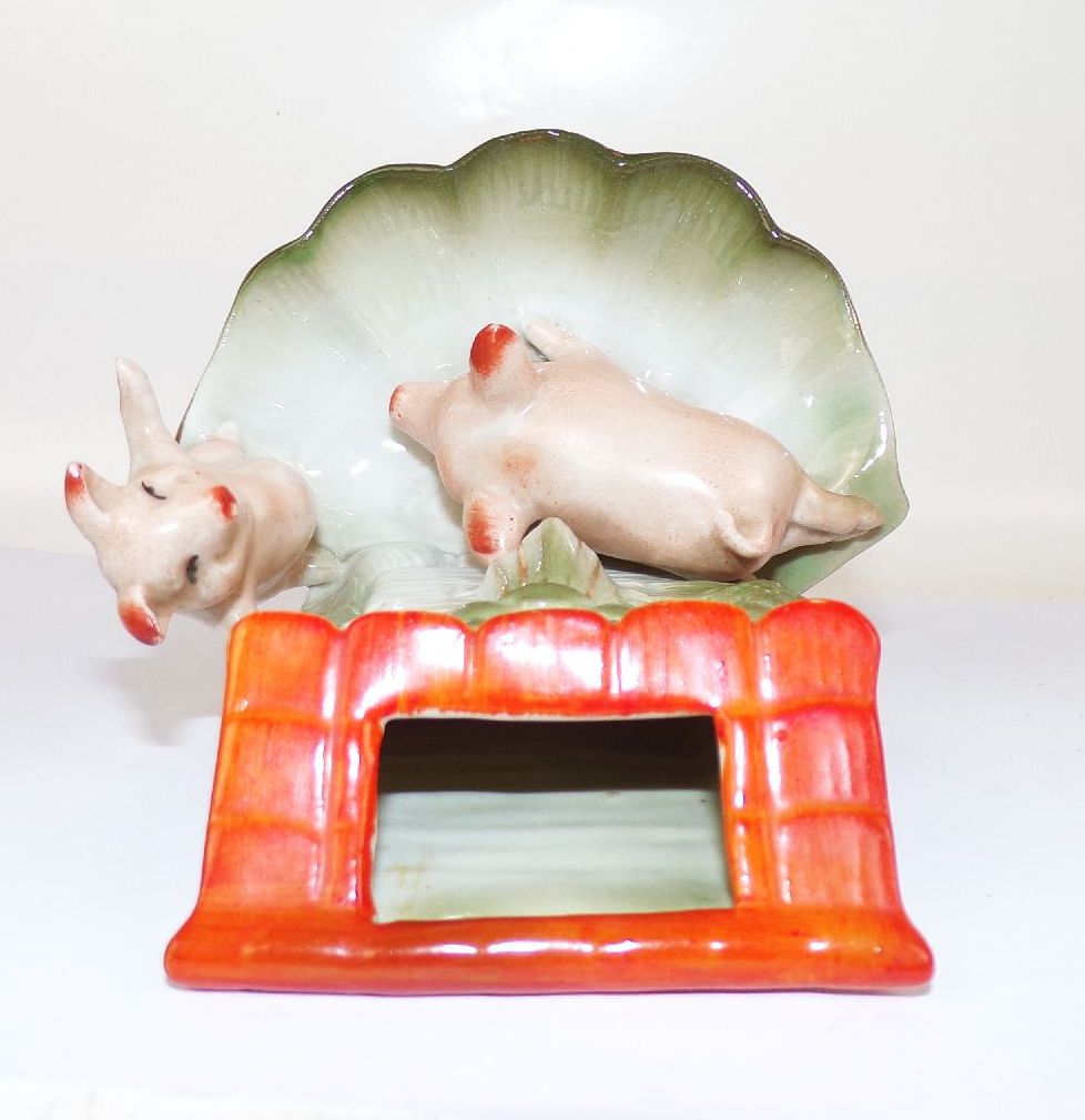 Alte Porzellanfigur Schweine Glücksschweine 2 Stück Schweinchen vor 1945