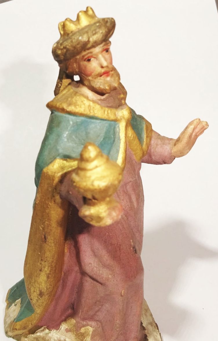 Alte geschnitzte Krippenfigur Kaspar Weihnachten um 1900 antik evt Grödnertal