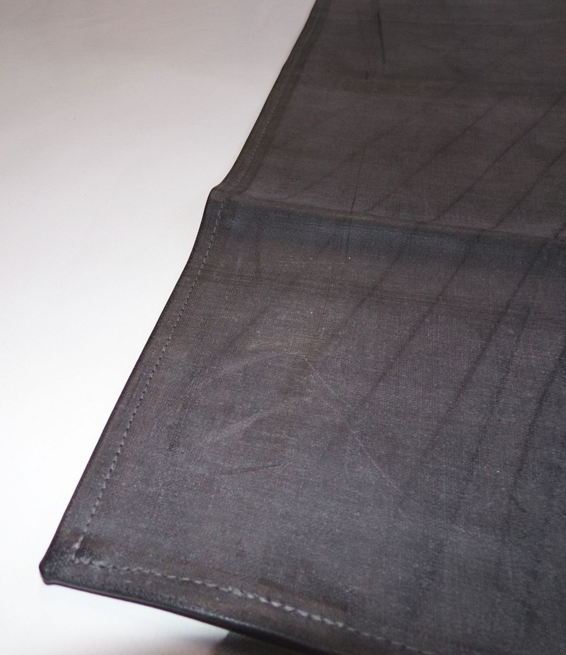 Alte Gummi Schürze Arbeitsschutz Grau DDR Vintage Alte Gummi Schürze Arbeitsschutz Grau DDR Vintage