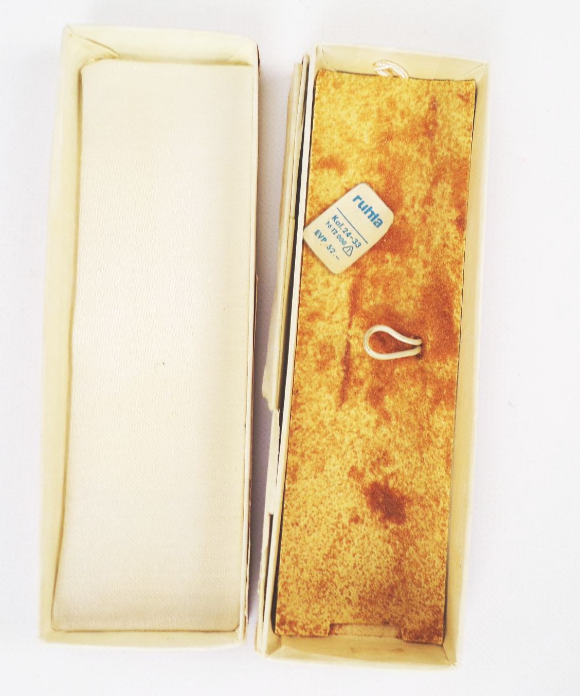 Ruhla Armbanduhr Antimagnetic Kaliber 24 bis 33 mit OVP Ruhla Armbanduhr Antimagnetic Kaliber 24 bis 33 mit OVP