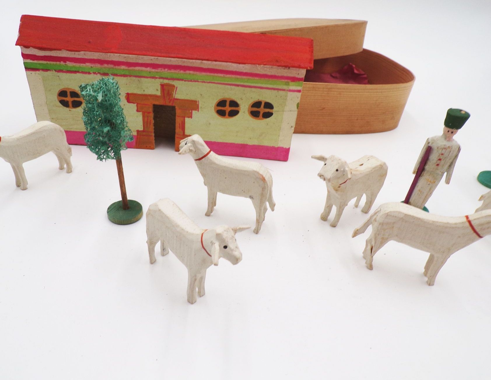 Alte Spanschachtel Erzgebirge Schafe Hirte Haus Bäume um 1900 Schäferei