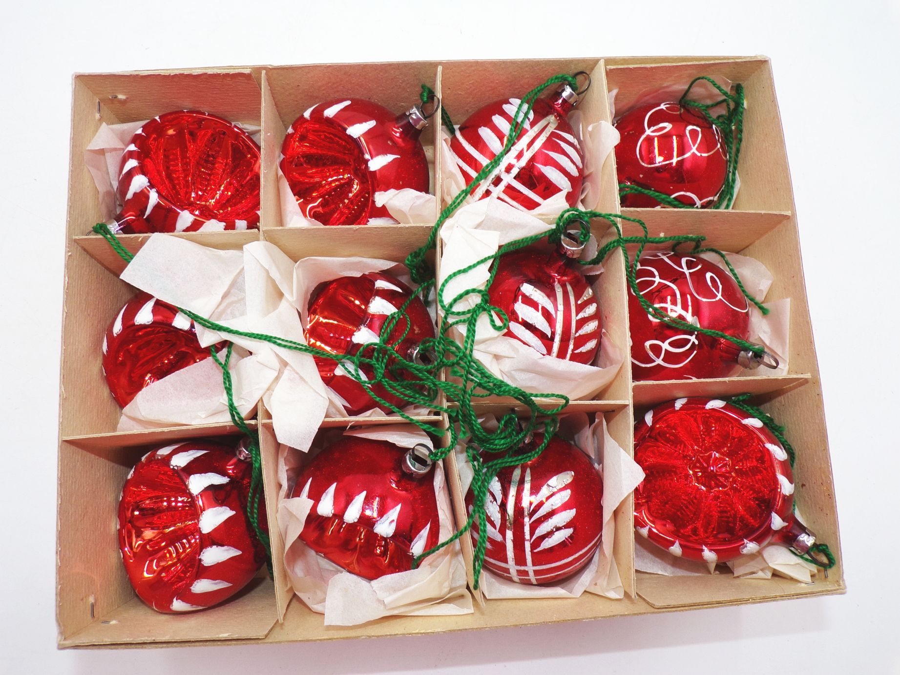 Alter Baumschmuck CBS Glas Rot Reflexkugeln Vintage Christbaumschmuck Alter Baumschmuck CBS Glas Rot Reflexkugeln Vintage Christbaumschmuck