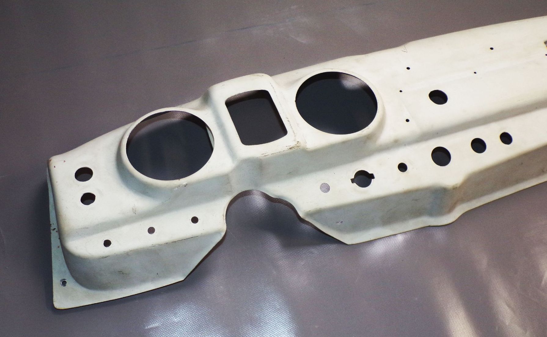 Armaturenbrett IFA F9 Ersatzteil Oldtimer Instrumententafel