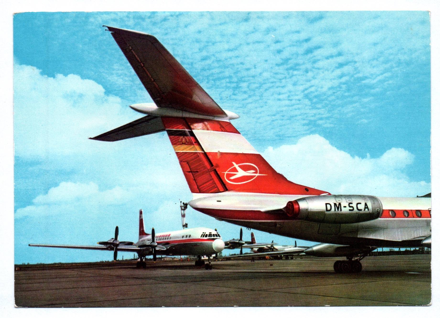 Foto Ak Flugzeug TU134 DM-SCA Interflug Turbinenluftstrahlverkehrsflugzeug Foto Ak Flugzeug TU134 DM-SCA Interflug Turbinenluftstrahlverkehrsflugzeug