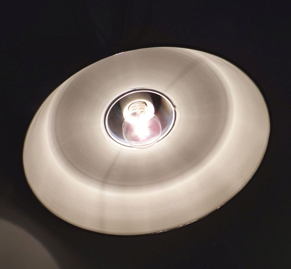 Alte Email Lampe Leuchte schwarz E27 Deckenleuchte Alte Email Lampe Leuchte schwarz E27 Deckenleuchte