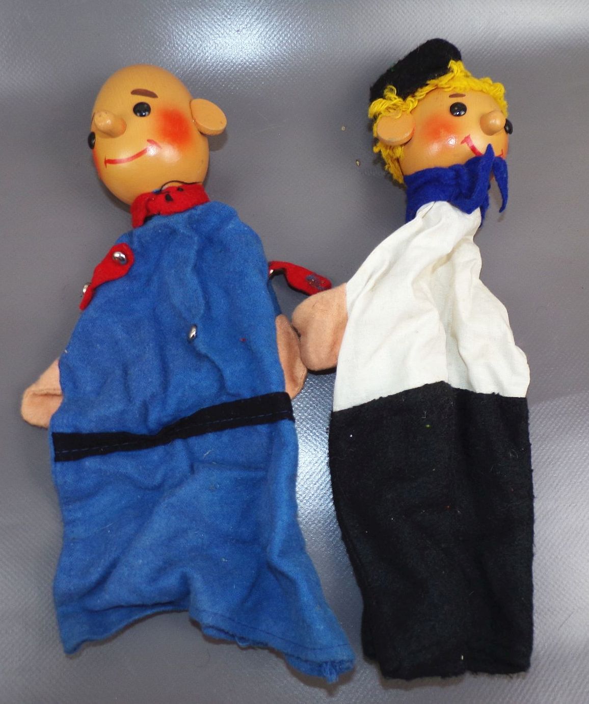 DDR Handpuppen Sandmann Pittiplatsch Pionier Pfeffi Papagei Holz Masse 
