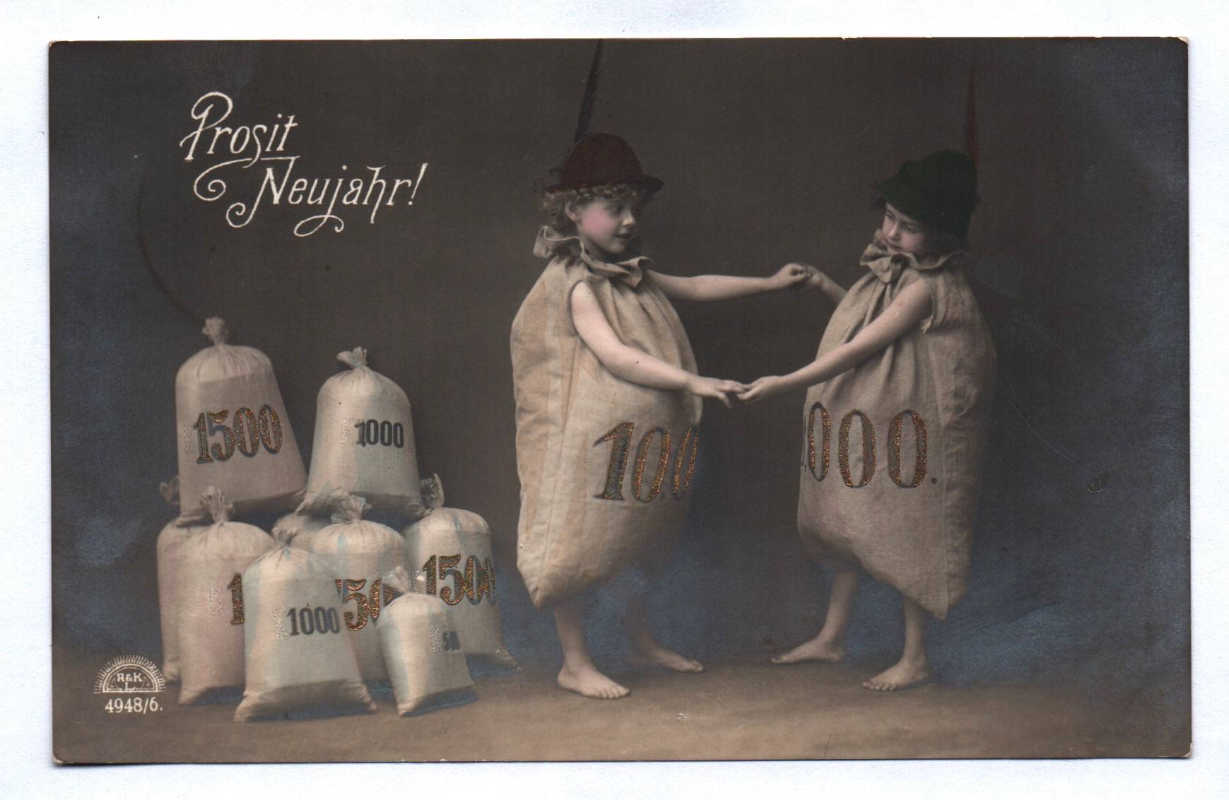 Künstler Ak Junge und Mädchen im Geldsack 1914 Prosit Neujahr Künstler Ak Junge und Mädchen im Geldsack 1914 Prosit Neujahr