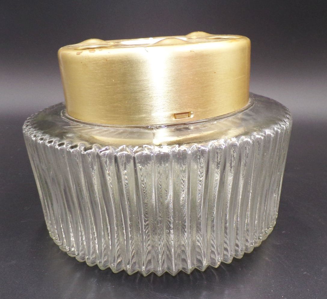Alte Flurlampe Deckenleuchte DDR E27 Pressglas Alte Flurlampe Deckenleuchte DDR E27 Pressglas