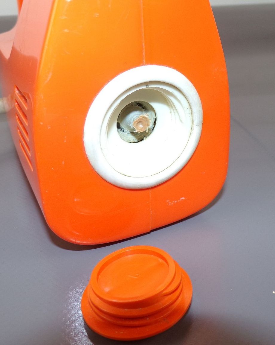 DDR Küchengerät RG28s Mixer Handrührgerät orange