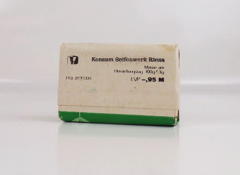 Alte Lilienmilch Seife Konsum Seifenwerk Riesa DDR Lagerware