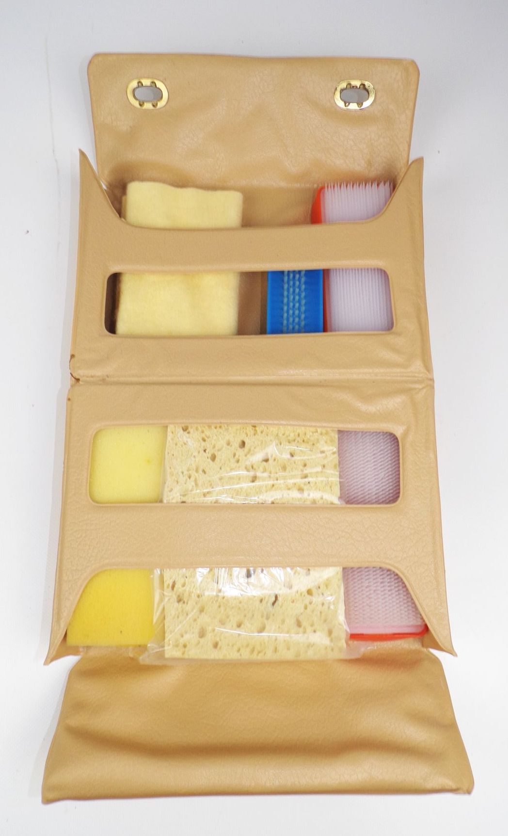 Koffer Bürsten für die Autopflege DDR Oldtimer Trabant Wartburg Vintage