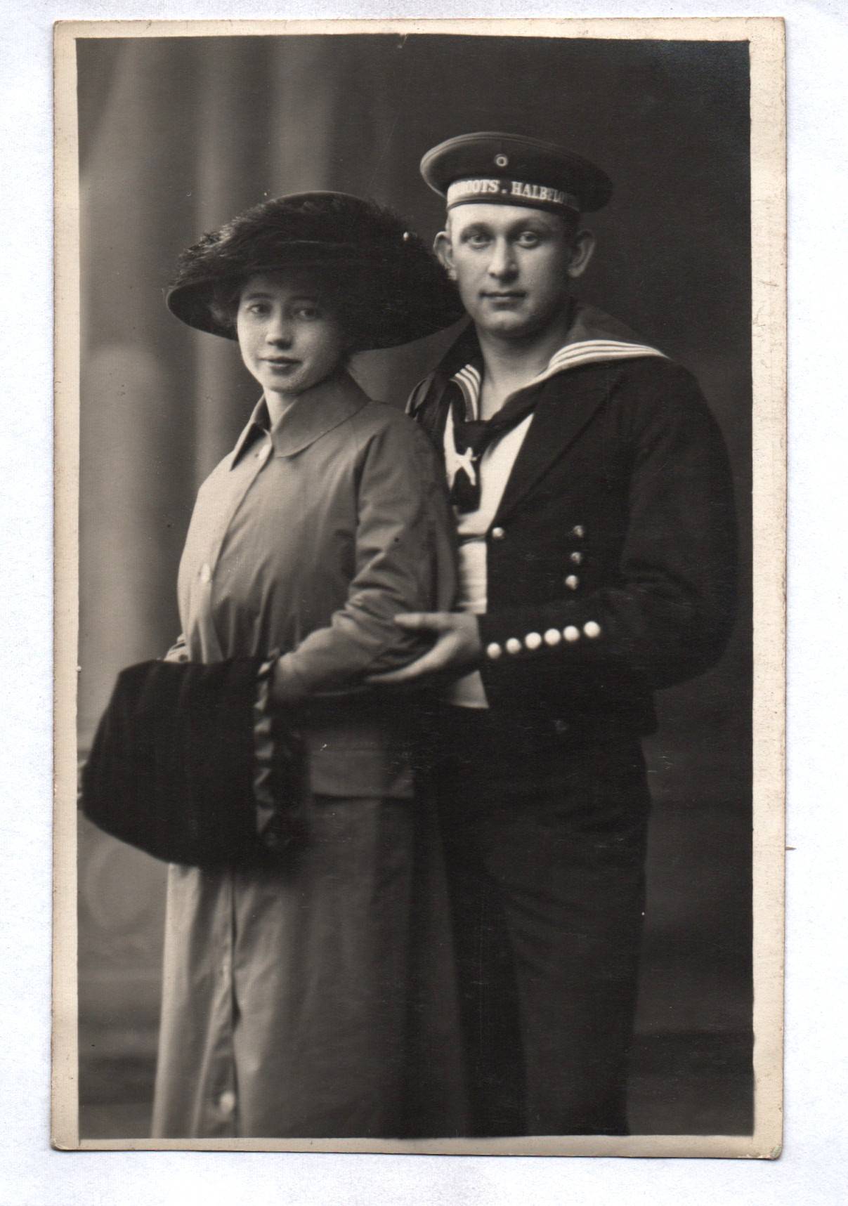 Foto Ak Matrose mit Frau 1 Wk 1WW