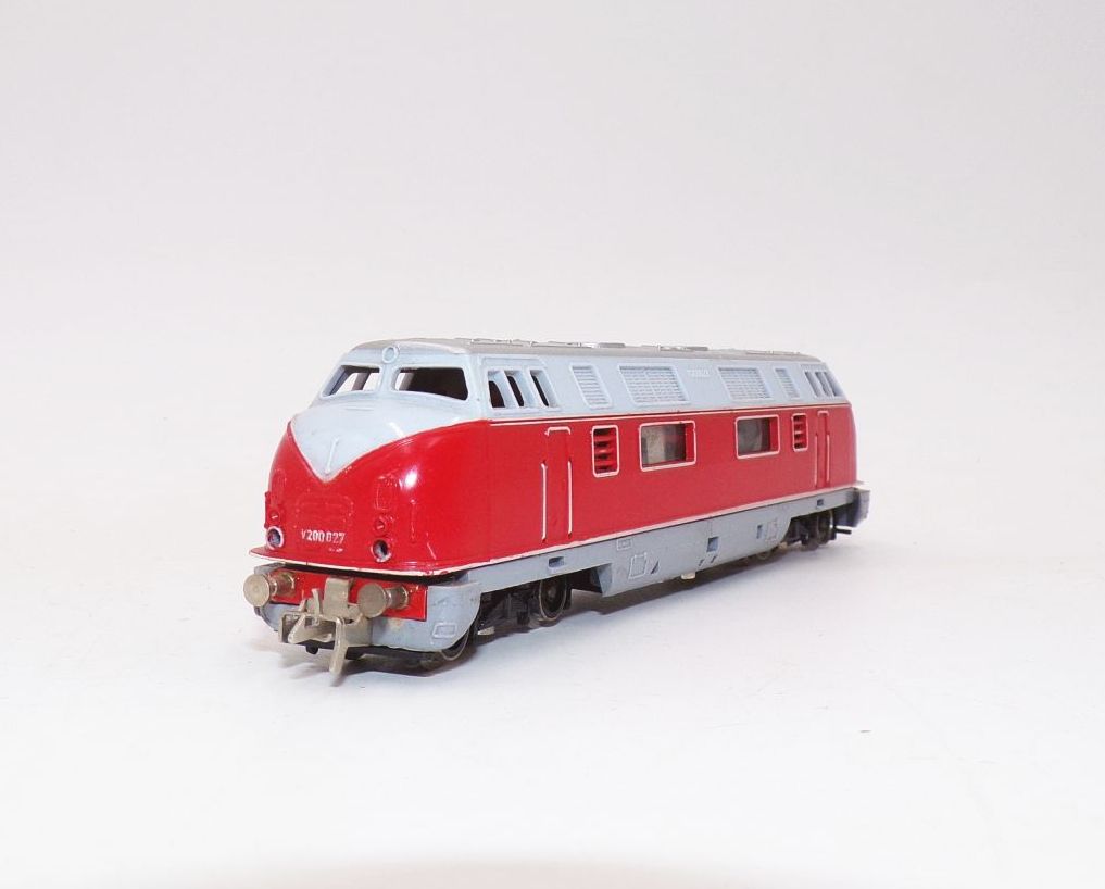  BTTB Diesellok VR200 Spur TT 