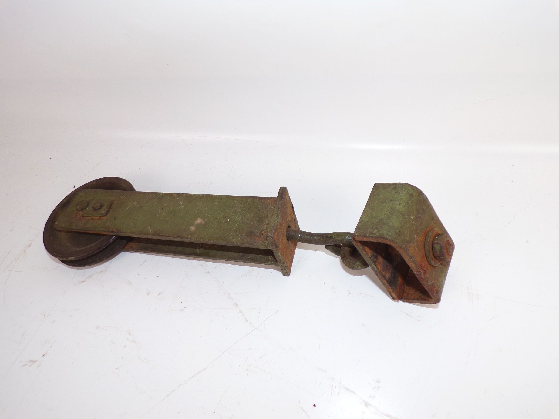 Alte Laufrolle Metall Kunststoff Seilwinde Umlenkrolle Loft Industrie