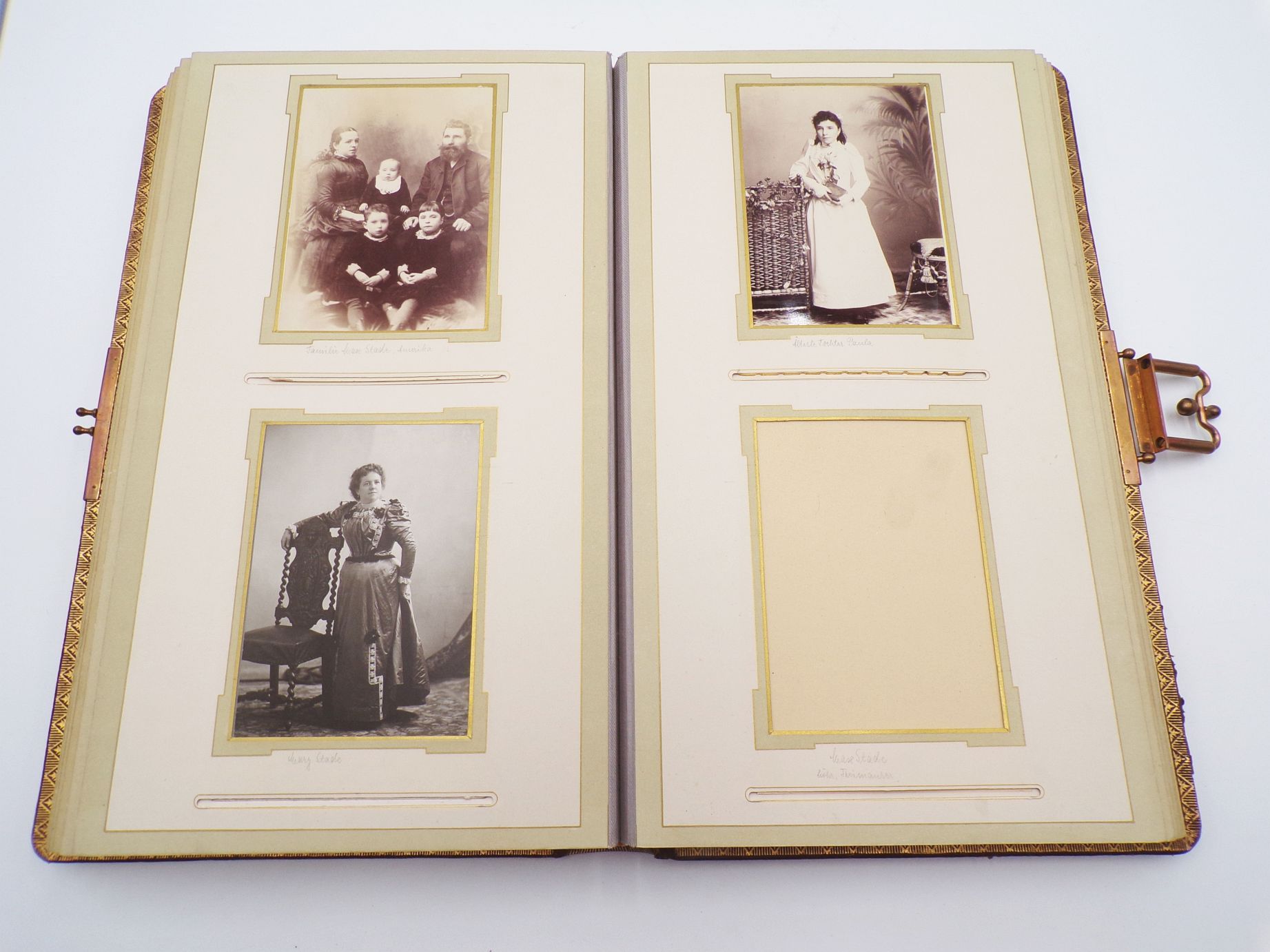 Altes Familien Fotoalbum Stade 1895 Prachteinband