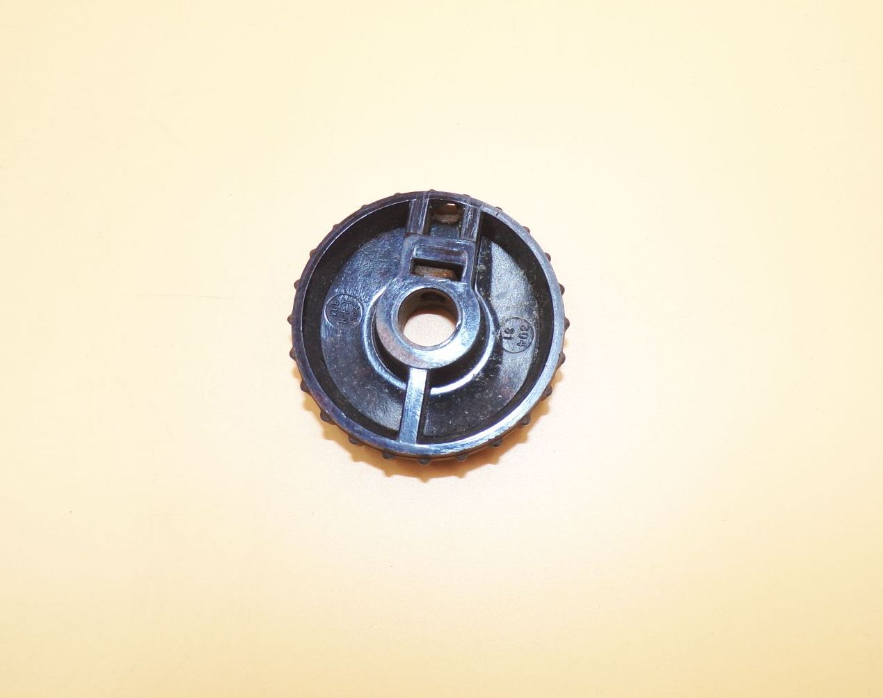Alter Drehknopf aus Bakelit Radioregler Unterteil Ersatzteil Alter Drehknopf aus Bakelit Radioregler Unterteil Ersatzteil