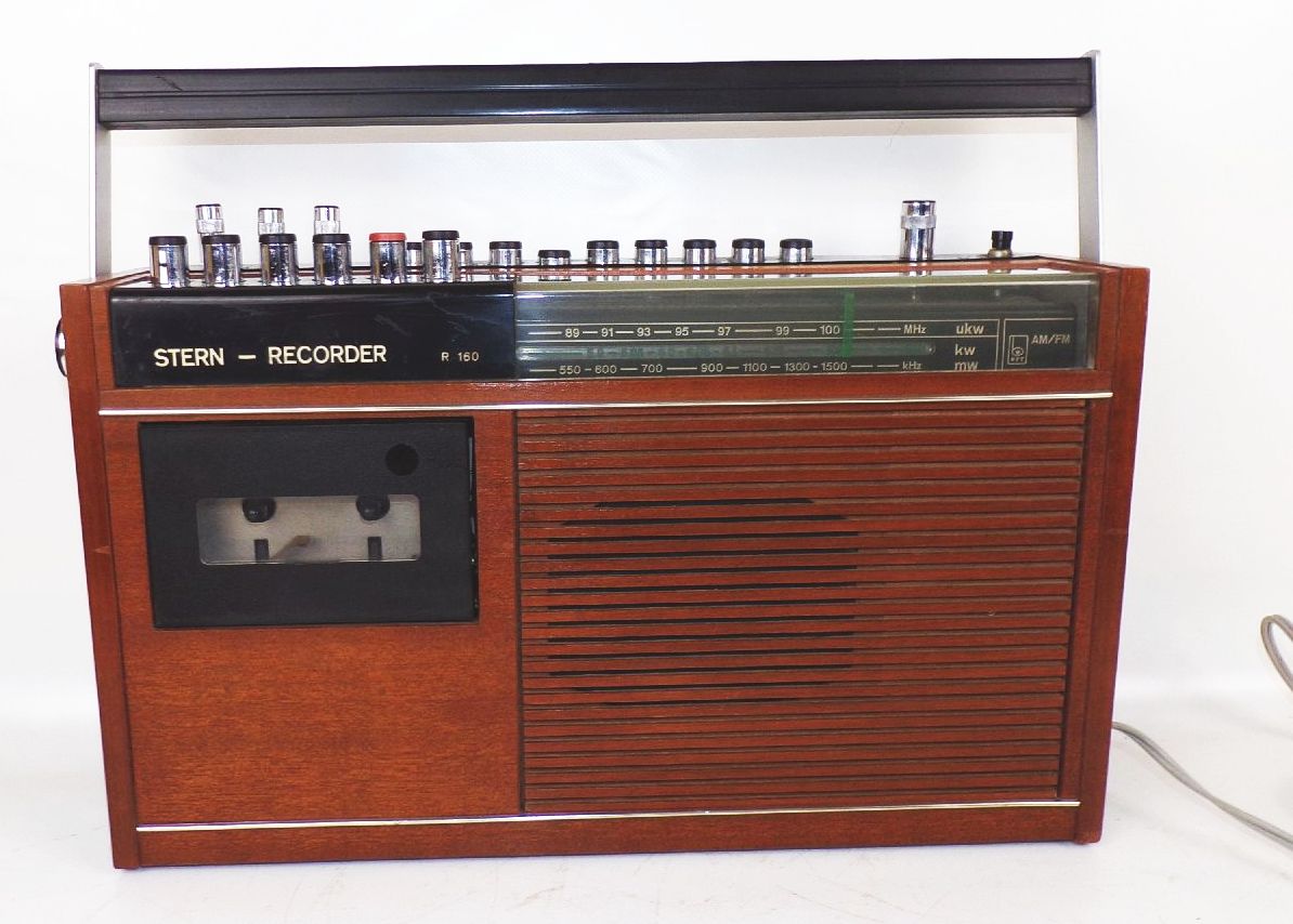 Stern Recorder R160 mit Kassettenrekorder Radio Echtholz 