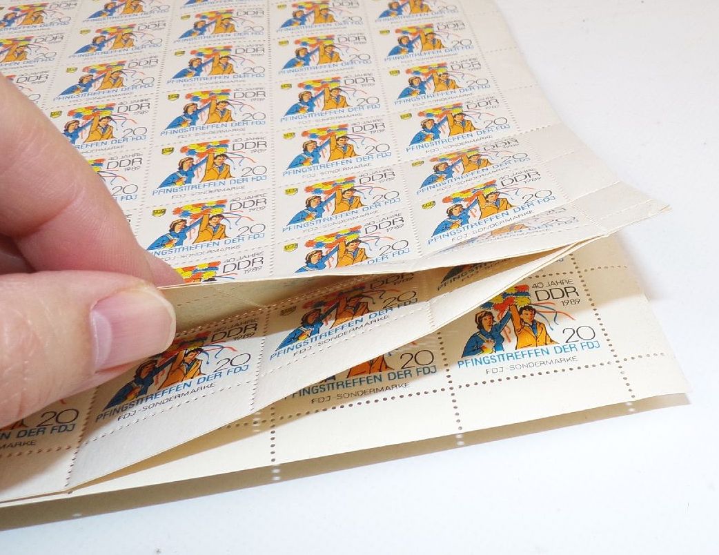 Konvolut FDJ Beitragsmarken Marken Spendenmarken Bögen