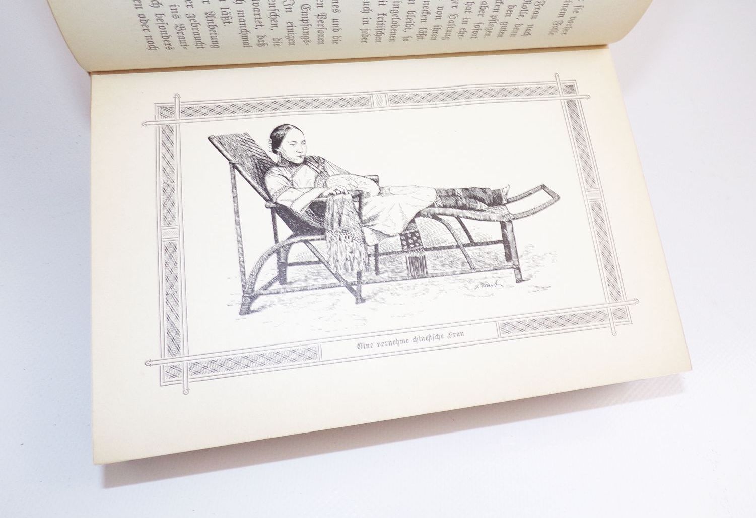 Aus dem Lande der Mitte Schilderungen der Sitten und Gebräuche der Chinesen