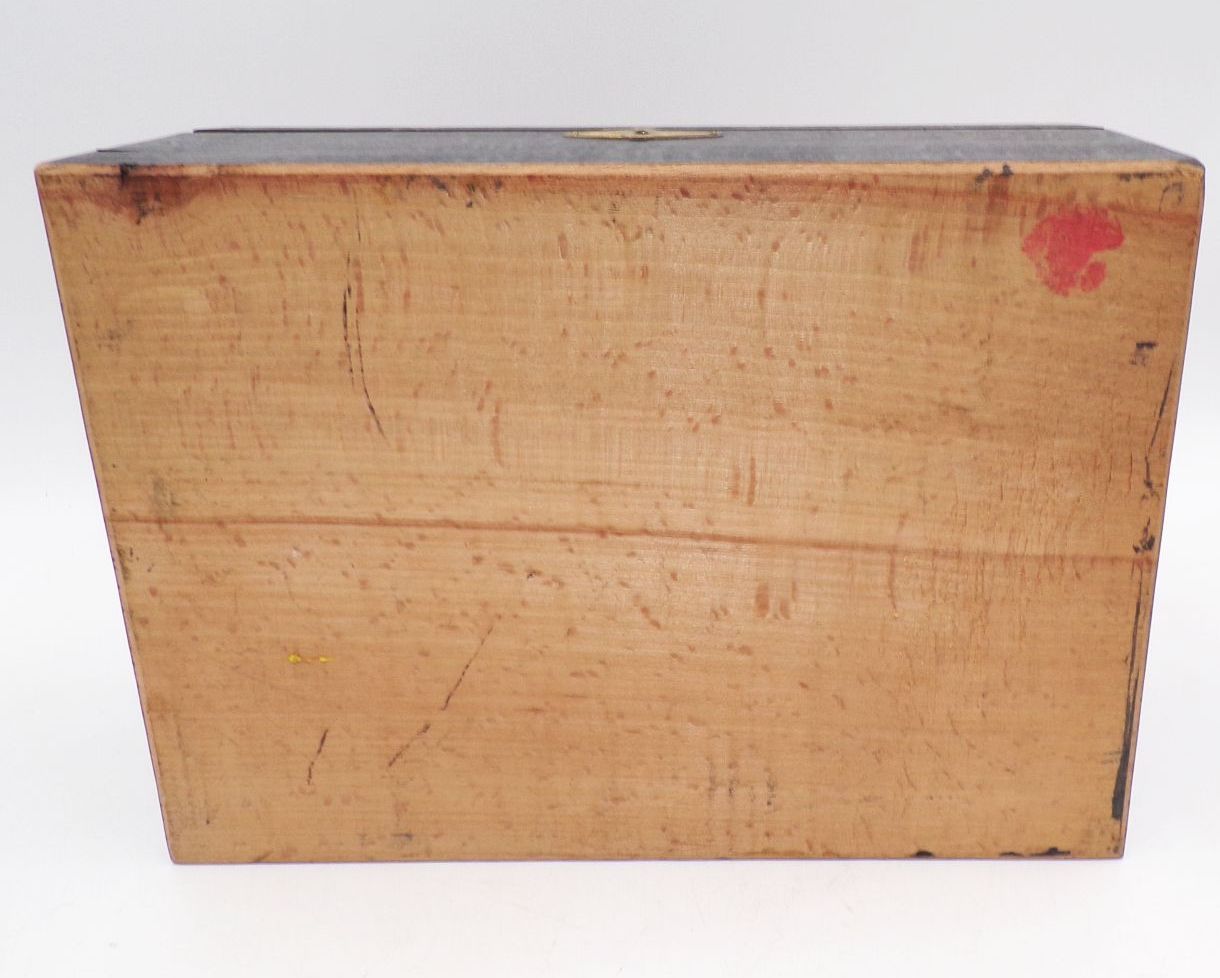 Jugendstil Schatulle Holz Schwarz Metallbeschläge Deko Box