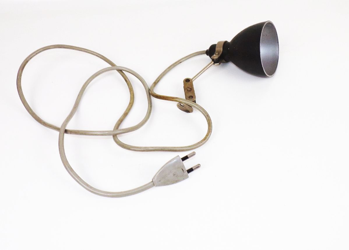 Alte Nähmaschinenleuchte kleine Tischlampe Bakelit Schalter E14 Schwarz Leseleuchte