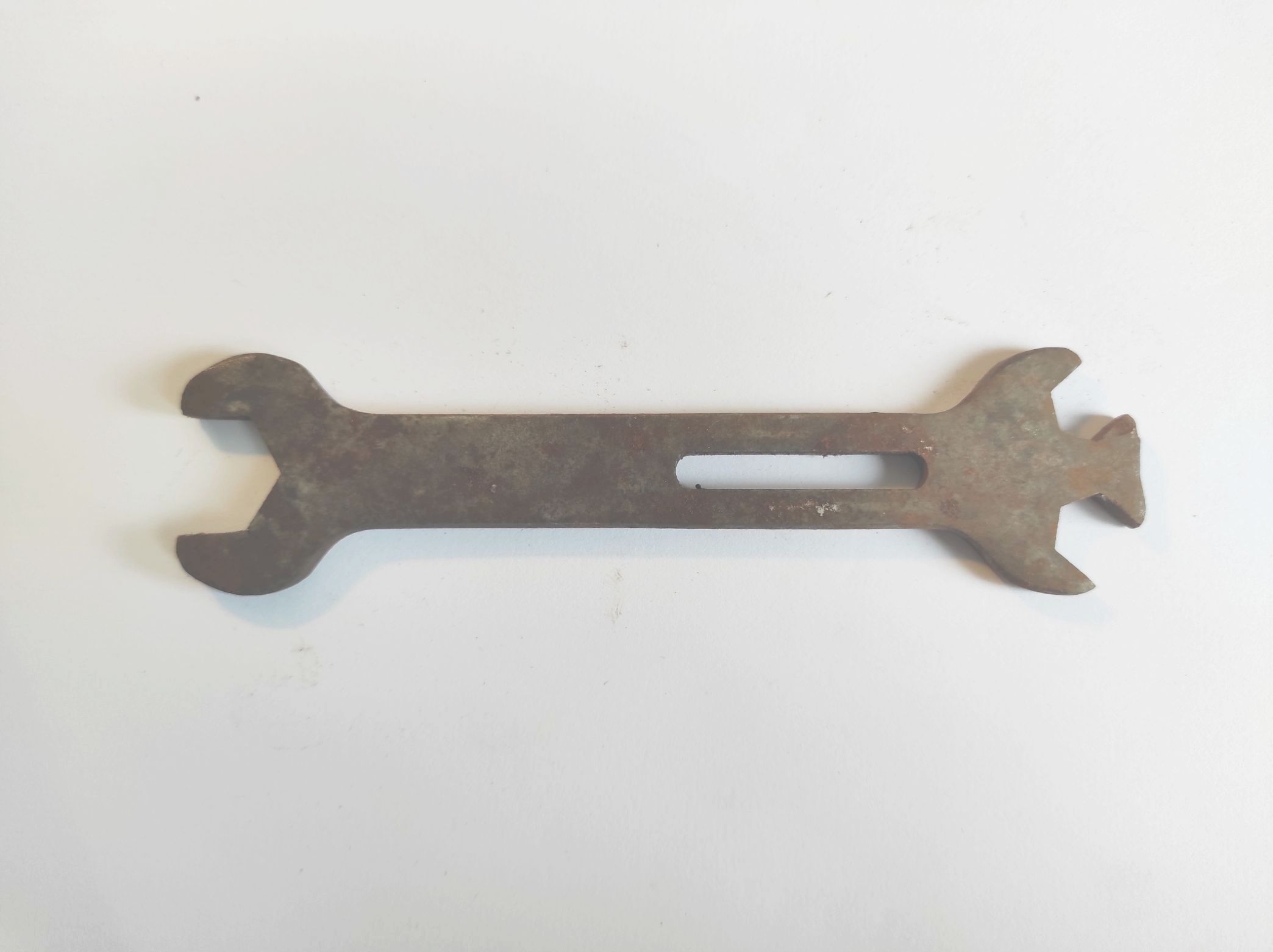 Spezialschlüssel Werkzeug antik Sechskant Spezialschlüssel Werkzeug antik Sechskant